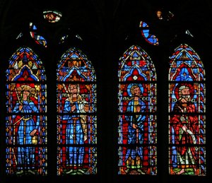 Window w103 depicting the Synagogue, Judith, the prophets Hosea and Joel