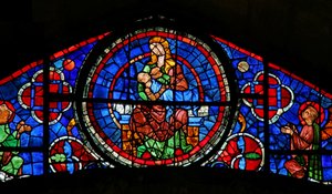 Window w115 depicting the Virgin and Child