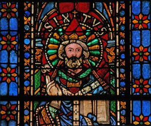 Window w201 depicting Sixtus by French School