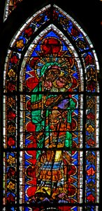 Window w202 depicting the Virgin and Child