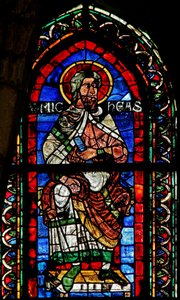 Window w205 depicting Micah by French School