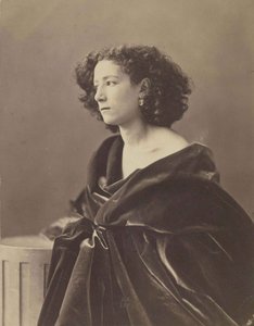 Portrait of Sarah Bernhardt by Nadar
