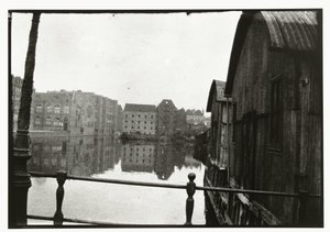 View from the Bridge to Prinseneiland in Amsterdam by George Hendrik Breitner