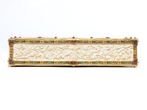 Rare bank note holder for Boucheron