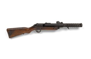 Bergmann 9 mm MP18-1 submachine gun