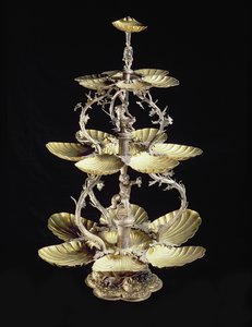 Embossed table centrepiece with shell shaped dishes by D.T. Moye, Hamburg, 1633-44