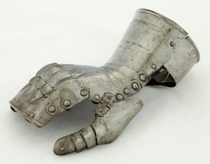 Left Gauntlet, c.1490-1510, restored 19th century