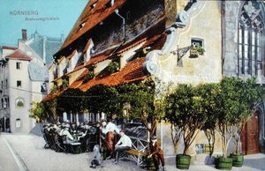 Postcard depicting the Bratwurstglocklein restaurant in Nuremberg, pre 1914