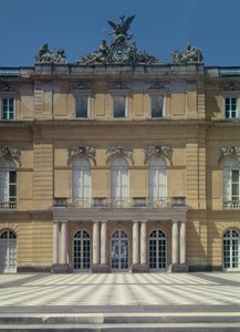 The marble courtyard, designed by Georg Carl Heinrich von Dollmann
