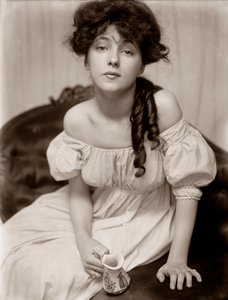 Portrait of Evelyn Nesbit by Gertrude Kasebier, c.1900