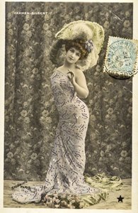Postcard: Portrait of Carmen Gilbert, Music hall artist