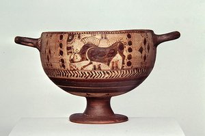 Black-figure kotyle, c.600-500 BC