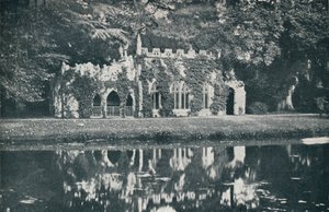 The Ruins at Frogmore by HN King