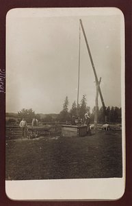 First World War: Ukraine in the years 1914-1916 during the invasion of the German army. A well (b/w photo) by Heldenfriedhof Dsessentniki (attr. to)