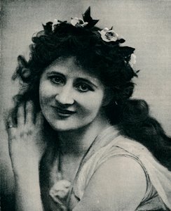 Miss Mary Anderson as Perdita, c1893