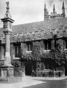 Sundial, Corpus Christi College, Oxford, Oxfordshire, 1924-1926