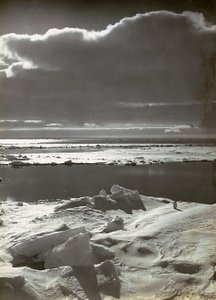 Sunset on the Pack by Herbert Ponting