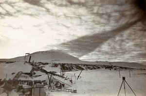 The sky in Antarctica by Herbert Ponting