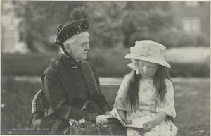 Portrait of Emma, Queen Regent of the Netherlands, and Juliana, Queen of the Netherlands by Herman Deutmann