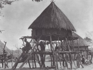 Africa: Pile dwellings of the eastern Djur by Hugo Adolf Bernatzik