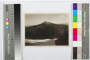 The Ixtalazihuatl from the Popocatepetl, c.1920 by Hugo Brehme