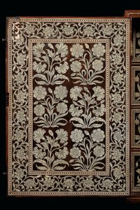 Mughal Cabinet