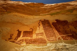 In Temple Mountain Wash near Hanksville, Utah. Barrier Canyon Style petroglyphs., 2005