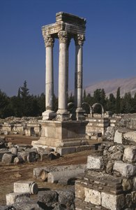 Tetrapylon, Umayyad Period