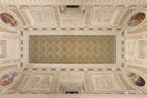 Four Seasons and ceiling