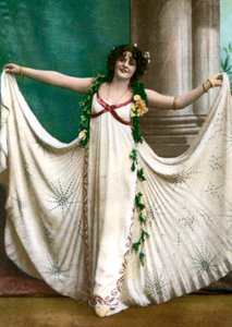 Marie Studholme, English Actress