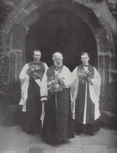 Distributing Maundy Money, the Lord High Almoner and Clergy