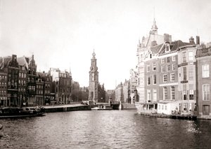 Canal, Amsterdam by James Batkin