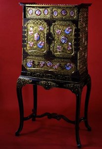 Japanese Cabinet