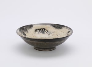 Individual serving bowl, Kyushu or Kyoto, Edo period, 18th-19th century by Japanese School