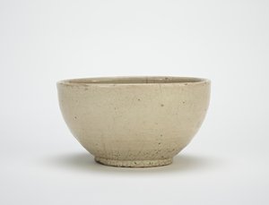 Serving bowl, possibly Hagi ware