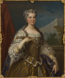 Portrait of Marie Leszczynska, Queen of France by Jean Baptiste van Loo