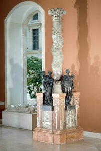 Monument to the heart of Anne, lord then first Duke of Montmorency, connetable of France, with allegories of Justice, Peace and Abundance. Bronze sculpture and white marble by Jean Bullant, Martin Lefort