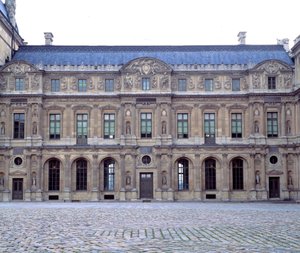 La cour carree du Louvre, facade du Louvre de Henri II, sculptures by Jean Goujon