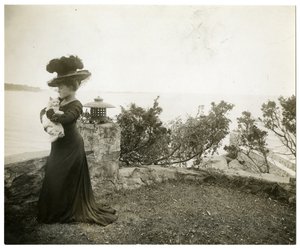 Ella Wheeler Wilcox at Sound Beach, Conn, c.1905-11
