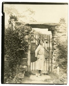 Mrs Ernest Thompson Seton of Greenwich Conn, National President of the League of American Pen Women who is sailing on June 18 with Field Expedition to explore the upper reaches of the Amazon