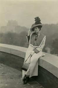 Viola Allen