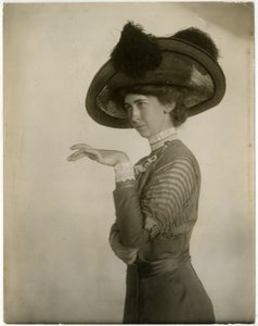 Profile of feathered hat, c.1905-18