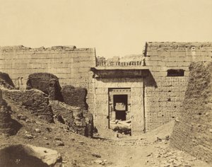 Médinet-Habou, Palace of Ramses Méïamoun, Entrance to the Second Court by John Beasley Greene