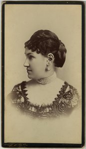 Mrs William Astor