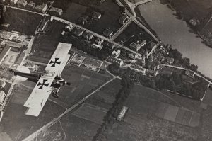 Album "Meine weltkriegs - Erinnerungen South-West Front (Carinthia, Italy, South Tyrol) 31/03/1915-12/11/1918 - Josef Zohles Wien": aircraft inspection