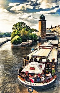 Lively Riverfront Dining