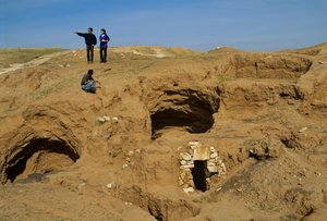 Shiqmim, c 4200 BC, Copper Age village with underground storage, Israel
