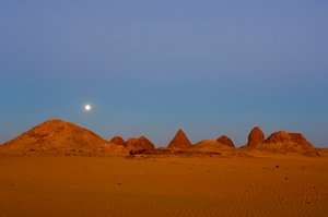 Taharka Pyramid, Aspelta Pyramid, 25th Dynasty Burial Ground, Nuri, Sudan, Nubia, 2007 (photo) by Kenneth Garrett