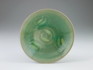 Bowl with Inlaid Decoration of Paired Fish