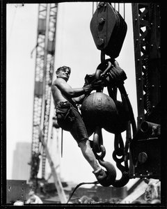On the Hoist, The Empire State Building